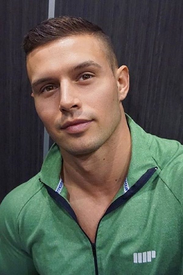 Евгений Макаров — мужчина по вызову в Москве